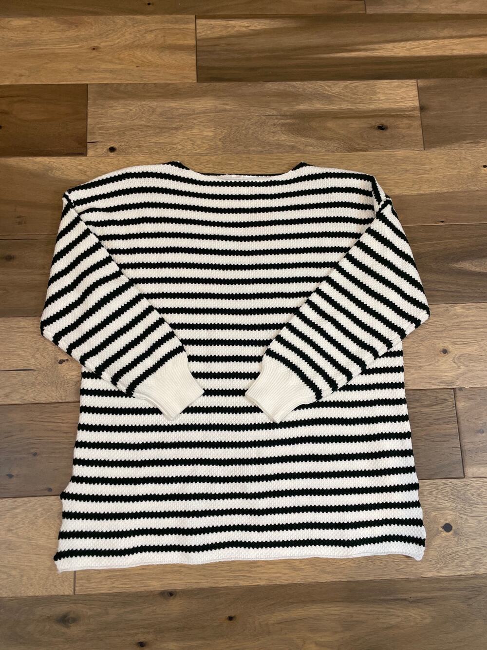 KIRUNDO Striped Knit Sweater Size XL Green White